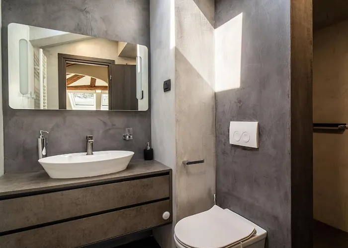 Castropola Views With Private Parking