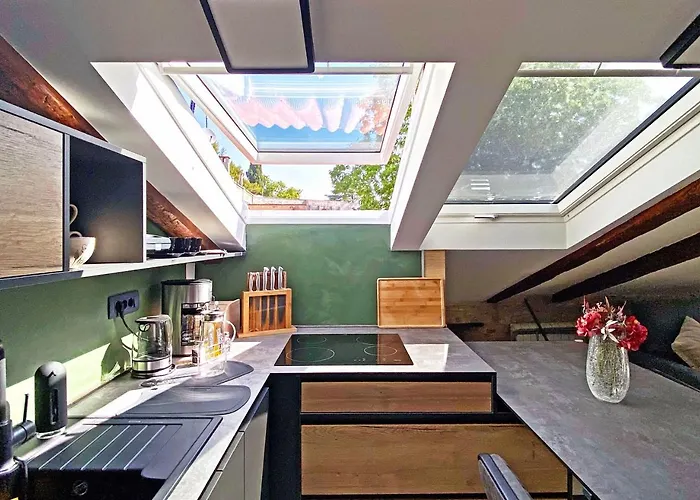 Apartman Castropola Views With Private Parking