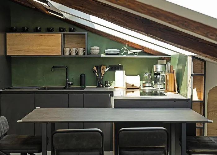 Appartement Castropola Views With Private Parking