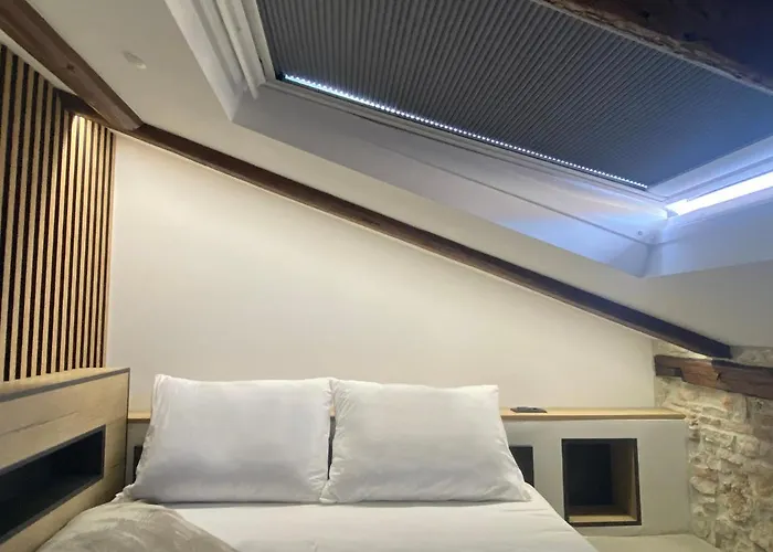 Castropola Views With Private Parking * Póla